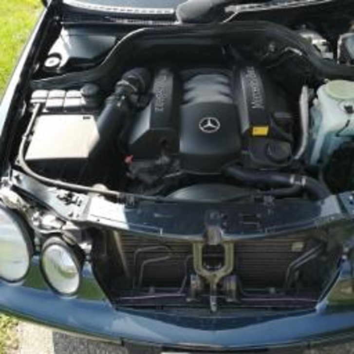 Mercedes-Benz CLK-Klasse A208 Cabriolet CLK 320 V6 Mercedes-Benz Mercedes-Benz CLK-Klasse A208 Cabriolet CLK 320 V6
