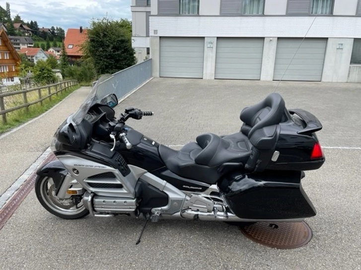 Honda GL 1800 DX Gold Wing Honda Honda GL 1800 DX Gold Wing