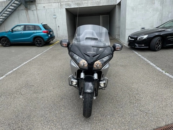 Honda GL 1800 DX Gold Wing Honda Honda GL 1800 DX Gold Wing