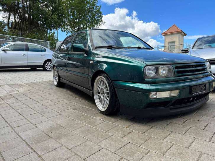 VW Vento 2.8 VR6 Sw. Safety VW VW Vento 2.8 VR6 Sw. Safety
