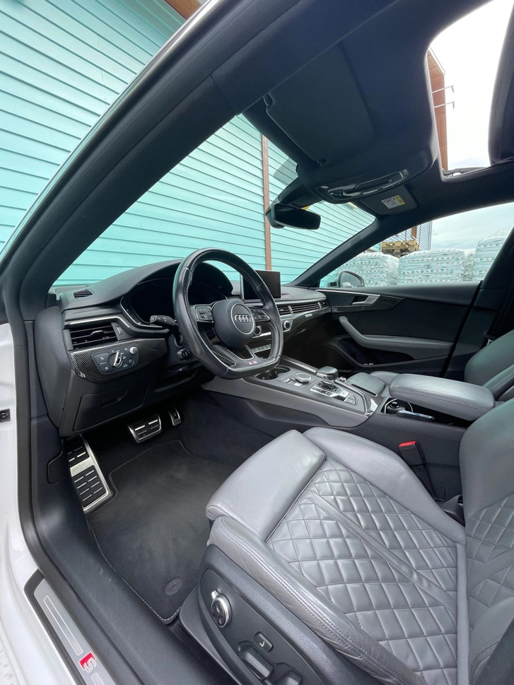Audi S5 Sportback 3.0 V6 TFSI quattro T-Tronic Audi Audi S5 Sportback 3.0 V6 TFSI quattro T-Tronic
