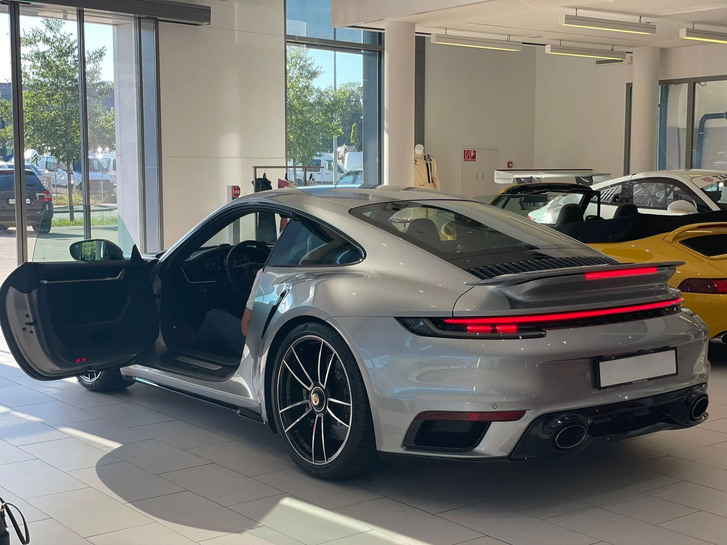 Porsche 911 Coupé 3.7 Turbo S PDK Porsche Porsche 911 Coupé 3.7 Turbo S PDK