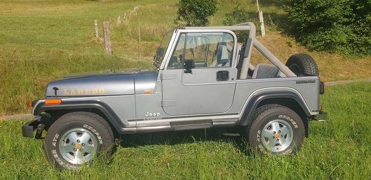 Jeep Wrangler 4.0 Laredo Hardtop Jeep Jeep Wrangler 4.0 Laredo Hardtop