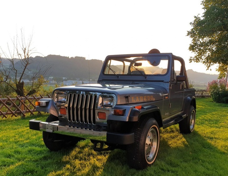 Jeep Wrangler 4.0 Laredo Hardtop Jeep Jeep Wrangler 4.0 Laredo Hardtop
