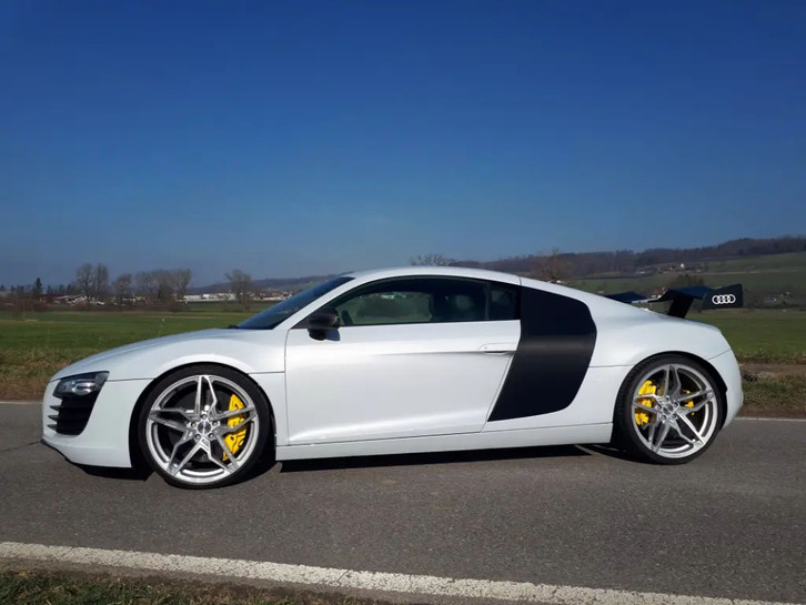 Audi R8 Coupé 4.2 FSI V8 quattro R-Tronic Audi Audi R8 Coupé 4.2 FSI V8 quattro R-Tronic