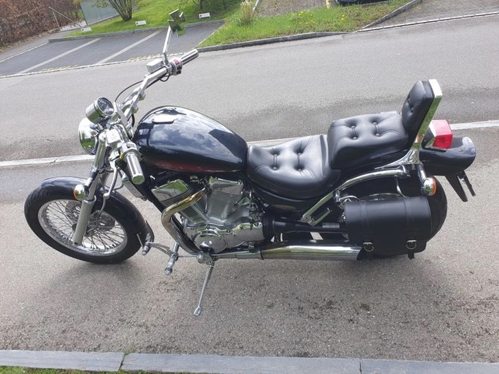 Suzuki VS 1400 GLP S Intruder Suzuki Suzuki VS 1400 GLP S Intruder