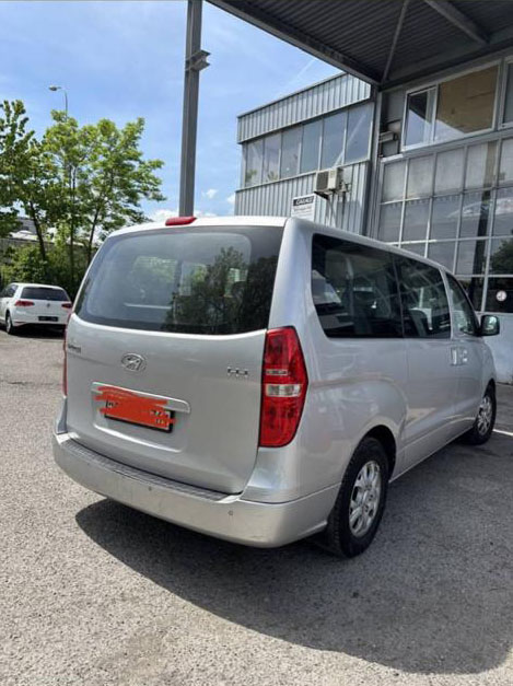 Hyundai H-1 People 2.5 CRDI Hyundai Hyundai H-1 People 2.5 CRDI