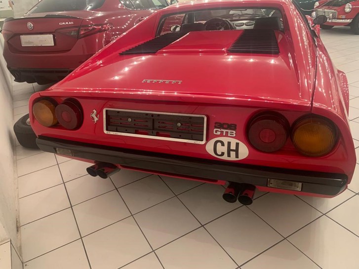 FERRARI 308 GTB Vetroresina FERRARI FERRARI 308 GTB Vetroresina