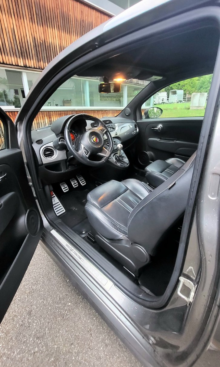 Fiat 595 C Abarth 1.4 T-Jet 160 Turismo Fiat Fiat 595 C Abarth 1.4 T-Jet 160 Turismo