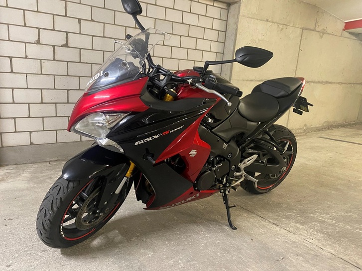 Suzuki GSX-S F 1000 L6 Sport Touring Suzuki Suzuki GSX-S F 1000 L6 Sport Touring