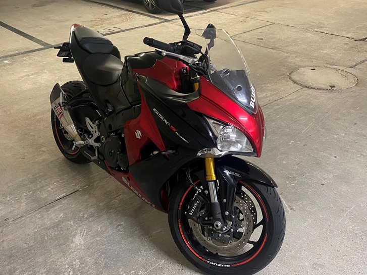 Suzuki GSX-S F 1000 L6 Sport Touring Suzuki Suzuki GSX-S F 1000 L6 Sport Touring