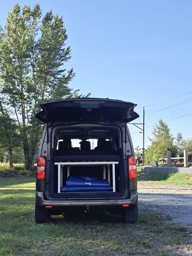 Citroen Spacetourer 2.0 BlueHDi Business Lounge M EAT Citroen Citroen Spacetourer 2.0 BlueHDi Business Lounge M EAT