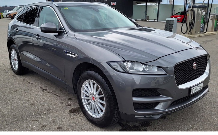 Jaguar F-Pace 2.0 D 180 Portfolio AWD Jaguar Jaguar F-Pace 2.0 D 180 Portfolio AWD