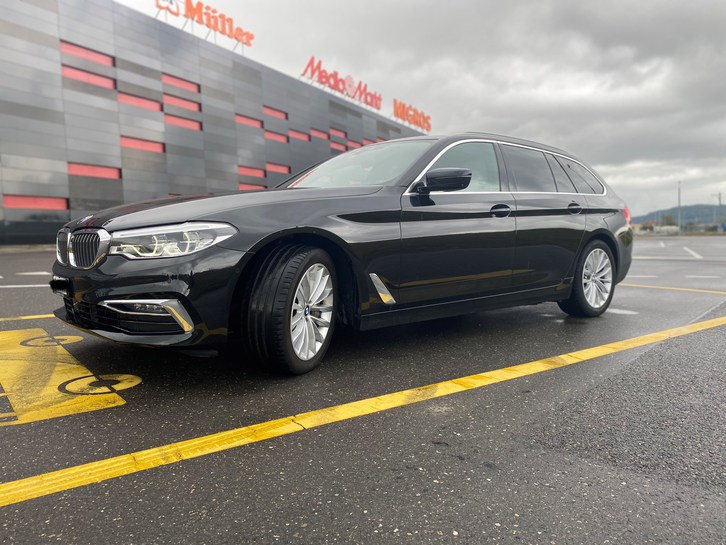BMW 5er Reihe G31 Touring 540i xDrive SAG BMW BMW 5er Reihe G31 Touring 540i xDrive SAG