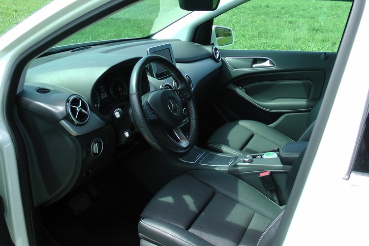 Mercedes-Benz B-Klasse W246 B 250 e Urban Mercedes-Benz Mercedes-Benz B-Klasse W246 B 250 e Urban