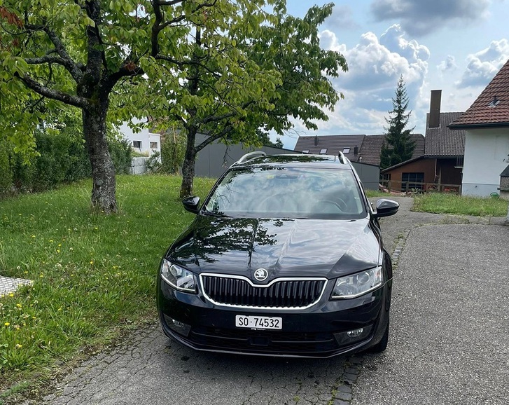 Skoda Octavia Combi 2.0 TDI 184 L & K 4x4 DSG Skoda Skoda Octavia Combi 2.0 TDI 184 L & K 4x4 DSG