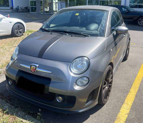 Fiat 500 Abarth 1.4 T-Jet 135 Custom Fiat Fiat 500 Abarth 1.4 T-Jet 135 Custom