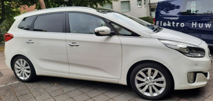 Kia Carens 1.7 CRDi Style Kia Kia Carens 1.7 CRDi Style