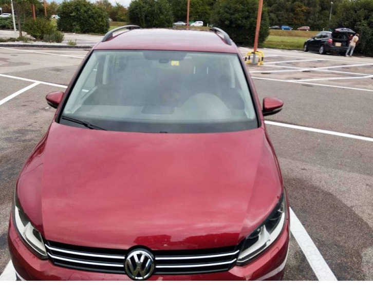 VW Touran 2.0 TDI 140 Comfortline DSG VW VW Touran 2.0 TDI 140 Comfortline DSG