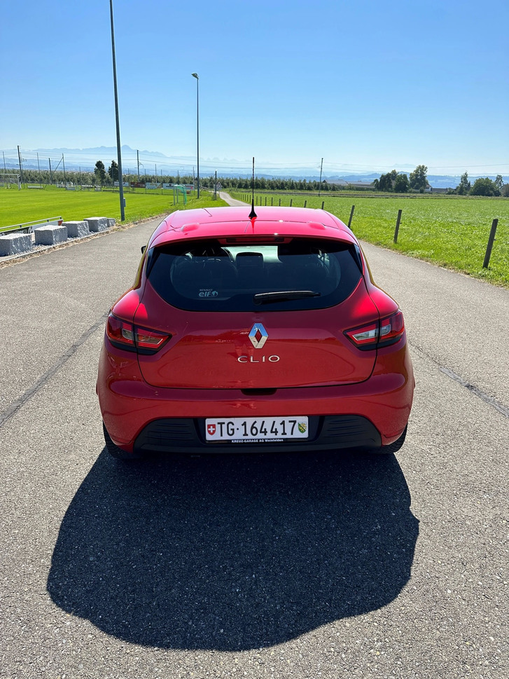 Renault Clio 0.9 TCe Zen S/S Renault Renault Clio 0.9 TCe Zen S/S