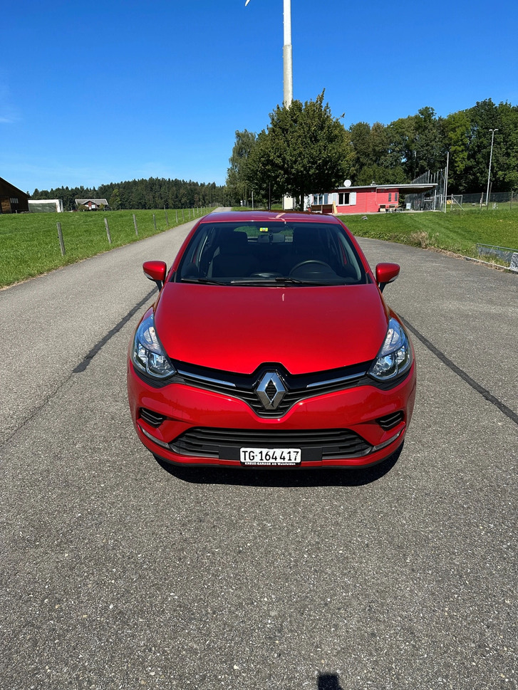 Renault Clio 0.9 TCe Zen S/S Renault Renault Clio 0.9 TCe Zen S/S