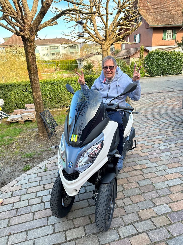 Piaggio MP3 300 LT HPE ABS /ASR Piaggio Piaggio MP3 300 LT HPE ABS /ASR