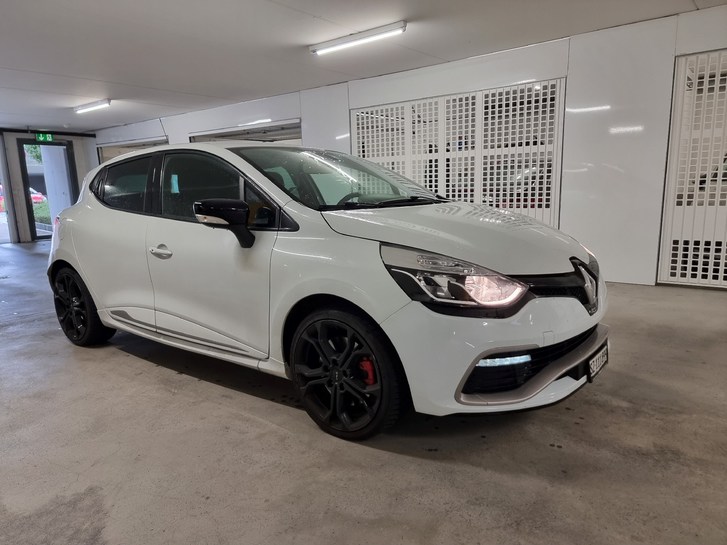 Renault Clio Sport 1.6 T 200 RS