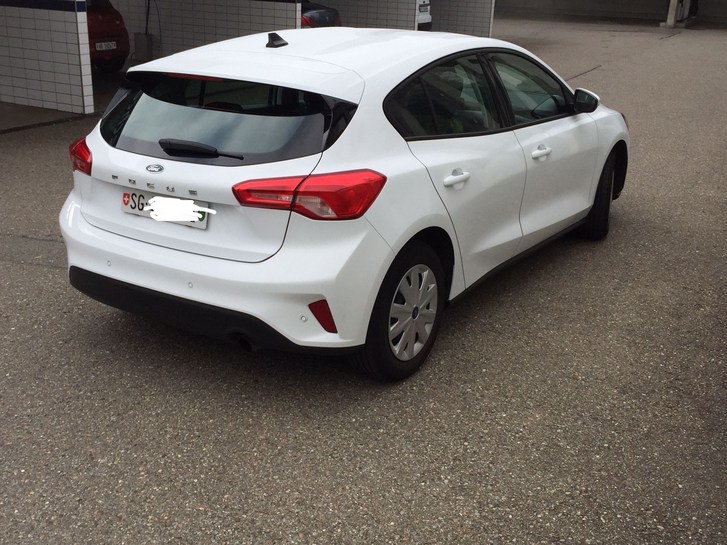 Ford Focus 1.0i EcoB 100 Trend Ford Ford Focus 1.0i EcoB 100 Trend