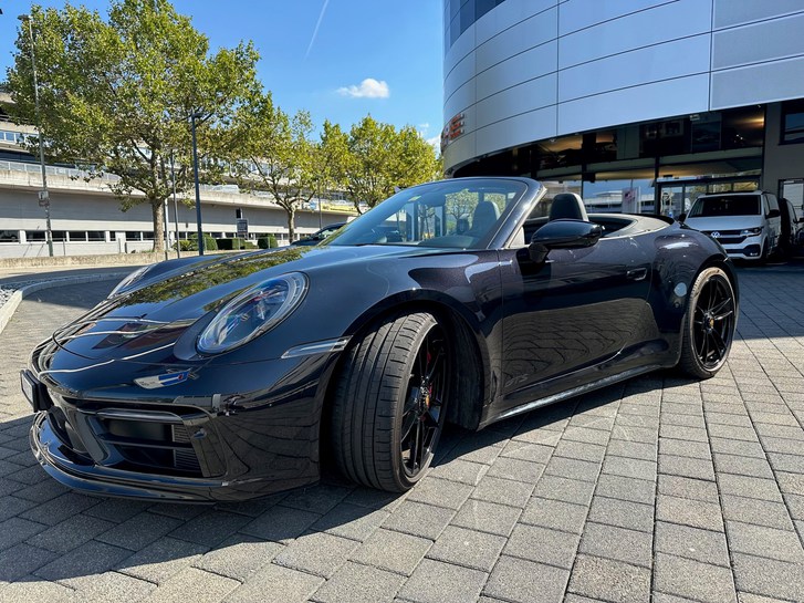 Porsche 911 Cabriolet 3.0 Carrera 4 GTS PDK