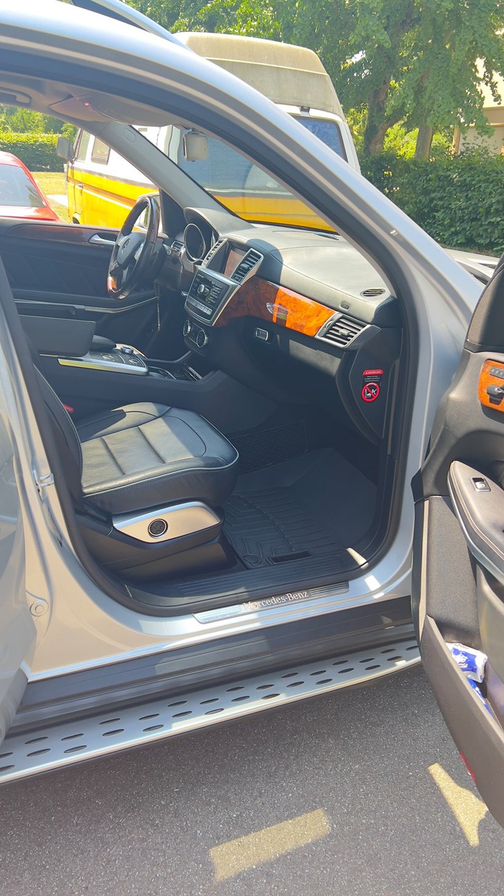 Mercedes-Benz GL-Klasse X166 GL 350 V6 CDI BlueTec Mercedes-Benz Mercedes-Benz GL-Klasse X166 GL 350 V6 CDI BlueTec