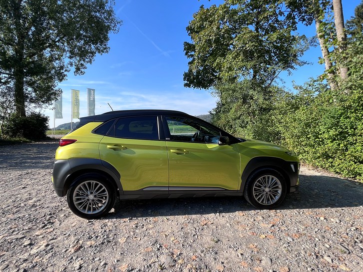 Hyundai Kona 1.6 T-GDi Amplia 4WD Hyundai Hyundai Kona 1.6 T-GDi Amplia 4WD