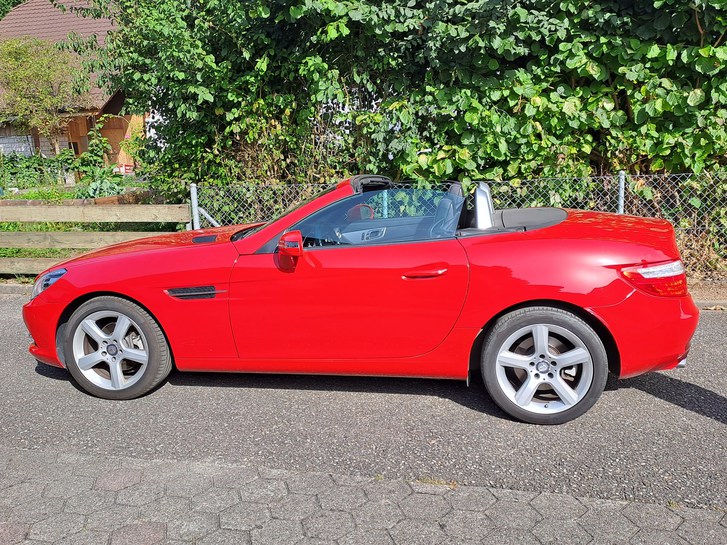 Mercedes-Benz SLK-Klasse R172 Cabriolet SLK 200 BlueEffic. Mercedes-Benz Mercedes-Benz SLK-Klasse R172 Cabriolet SLK 200 BlueEffic.