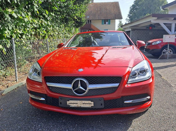 Mercedes-Benz SLK-Klasse R172 Cabriolet SLK 200 BlueEffic. Mercedes-Benz Mercedes-Benz SLK-Klasse R172 Cabriolet SLK 200 BlueEffic.