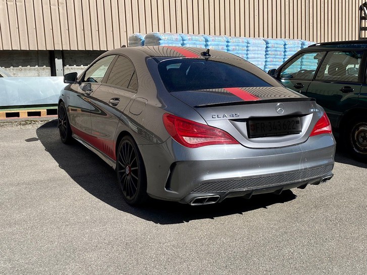 Mercedes-Benz CLA-Klasse C117 CLA 45 AMG 4m Mercedes-Benz Mercedes-Benz CLA-Klasse C117 CLA 45 AMG 4m