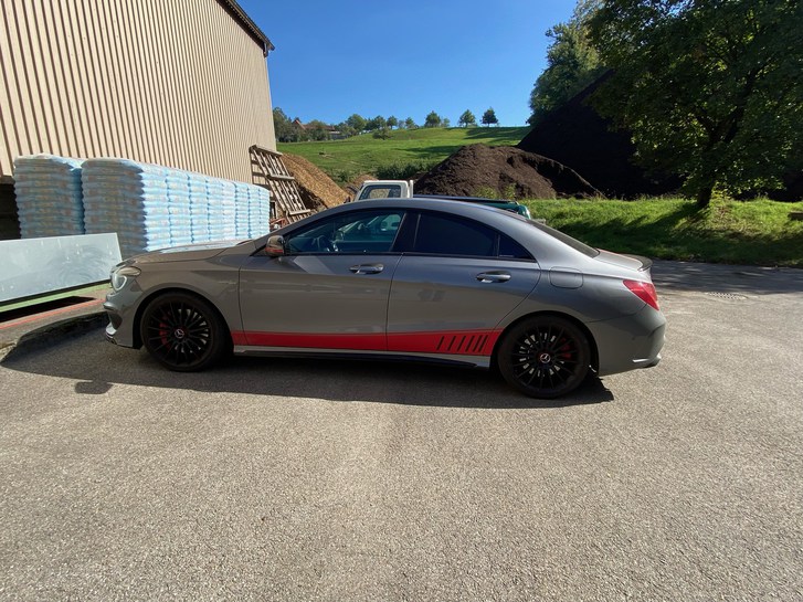 Mercedes-Benz CLA-Klasse C117 CLA 45 AMG 4m Mercedes-Benz Mercedes-Benz CLA-Klasse C117 CLA 45 AMG 4m
