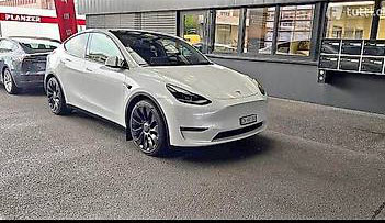 Tesla Model Y Performance D Tesla Tesla Model Y Performance D