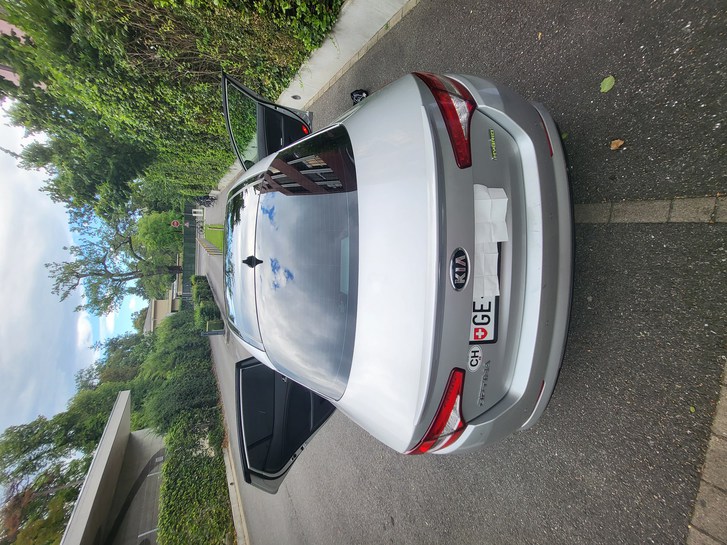 Kia Optima 2.0 Hybrid Kia Kia Optima 2.0 Hybrid
