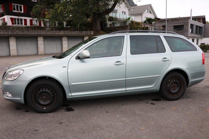 Skoda Octavia Combi 1.6 TDI Stöckli 4x4 Skoda Skoda Octavia Combi 1.6 TDI Stöckli 4x4