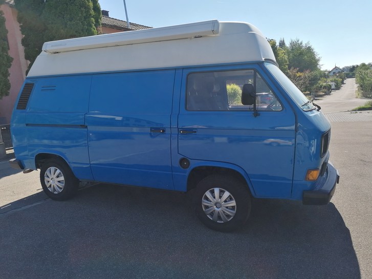 VW Type 2 (T2) Camper