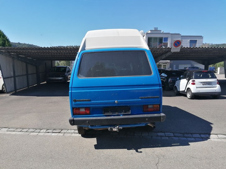VW Type 2 (T2) Camper VW VW Type 2 (T2) Camper