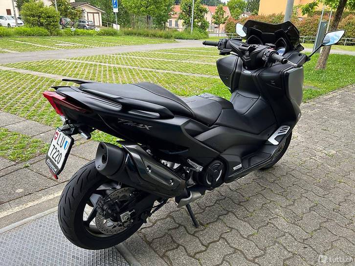 Yamaha XP 560 Tmax ABS Yamaha Yamaha XP 560 Tmax ABS