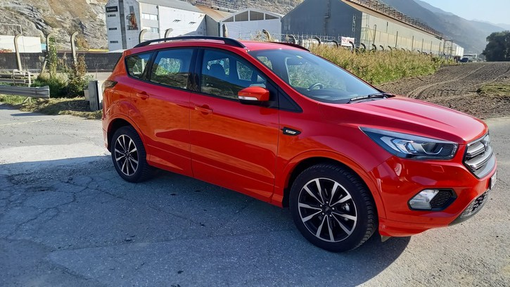 Ford Kuga 1.5 EcoB 150 ST-Line 2WD Ford Ford Kuga 1.5 EcoB 150 ST-Line 2WD
