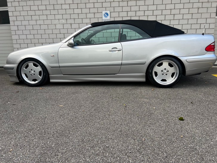Mercedes-Benz CLK-Klasse A208 Cabriolet CLK 230 Kompressor Mercedes-Benz Mercedes-Benz CLK-Klasse A208 Cabriolet CLK 230 Kompressor