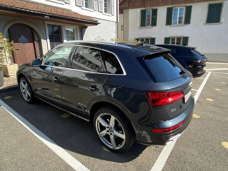 Audi Q5 2.0 55 TFSI e Sport qu. S-T Audi Audi Q5 2.0 55 TFSI e Sport qu. S-T