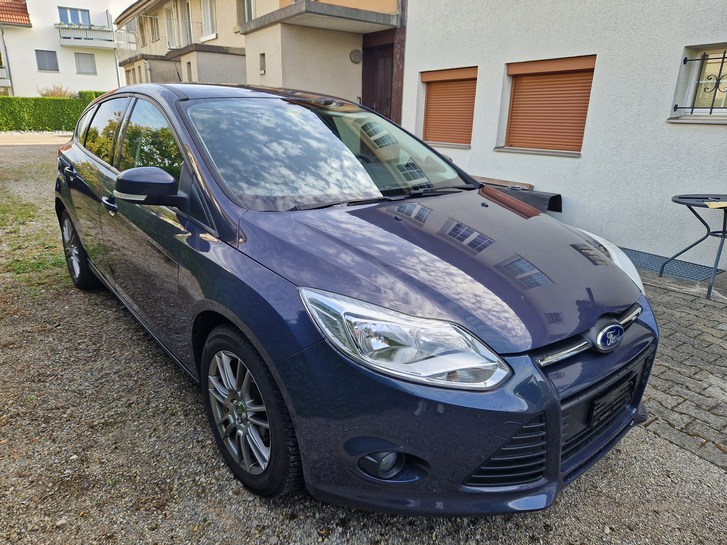 Ford Focus 1.0i EcoB 100 Trend Ford Ford Focus 1.0i EcoB 100 Trend