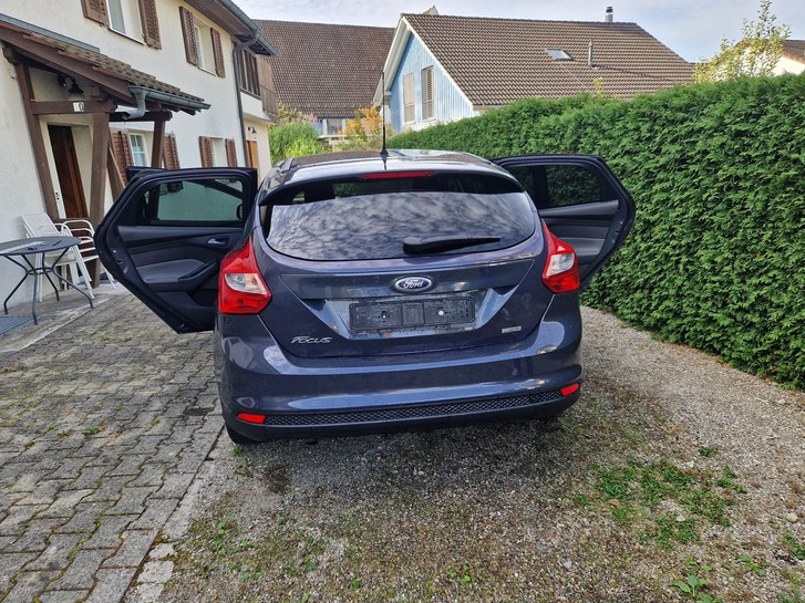 Ford Focus 1.0i EcoB 100 Trend Ford Ford Focus 1.0i EcoB 100 Trend