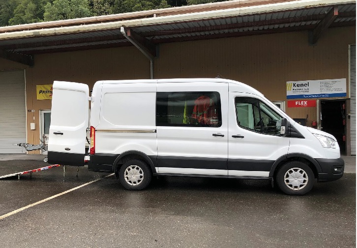 FORD Transit 350 L2H2 2.0TDCi 185 EcoBlue Trend FORD FORD Transit 350 L2H2 2.0TDCi 185 EcoBlue Trend