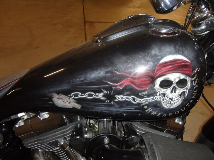 Harley-Davidson FXSB 1690 Softail Breakout ABS Harley-Davidson Harley-Davidson FXSB 1690 Softail Breakout ABS