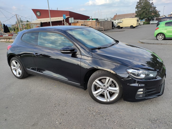 VW Scirocco 2.0 TSI 180 DSG VW VW Scirocco 2.0 TSI 180 DSG