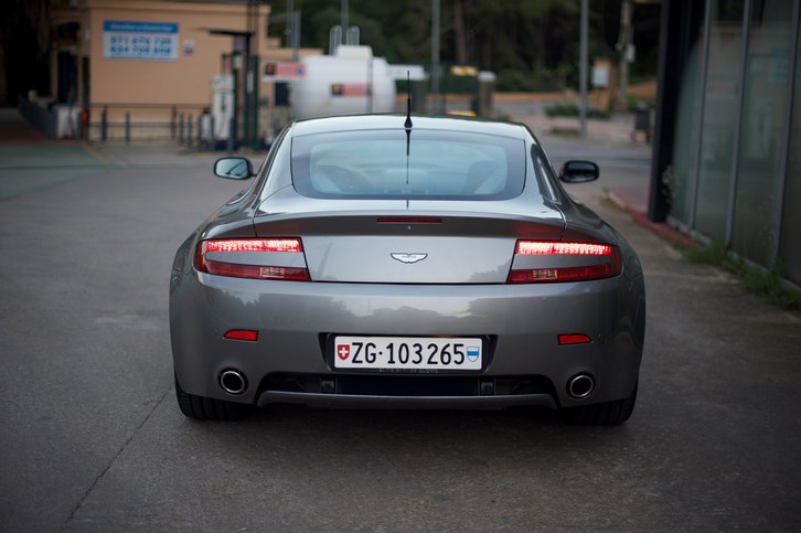 Aston Martin V8 Vantage Coupé 4.3 Aston Martin Aston Martin V8 Vantage Coupé 4.3